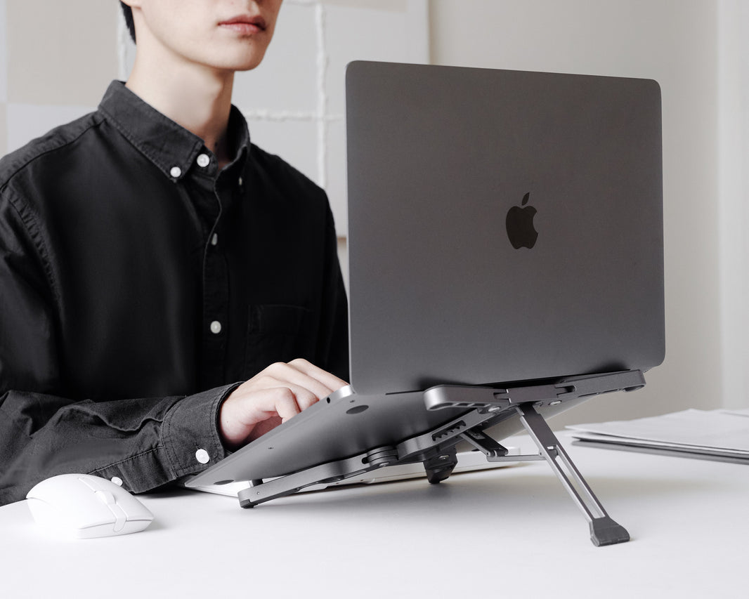 Top 5 Benefits of Using the Innovio Laptop Stand Every Day