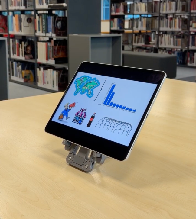 Tablet on Flexi Go at a desk