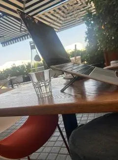 Customer photo of Dual Pro on an outdoor table